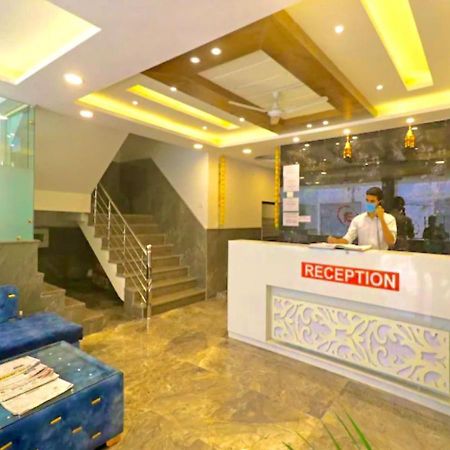 Hotel The Glory Near Delhi International Airport New Delhi Exterior photo