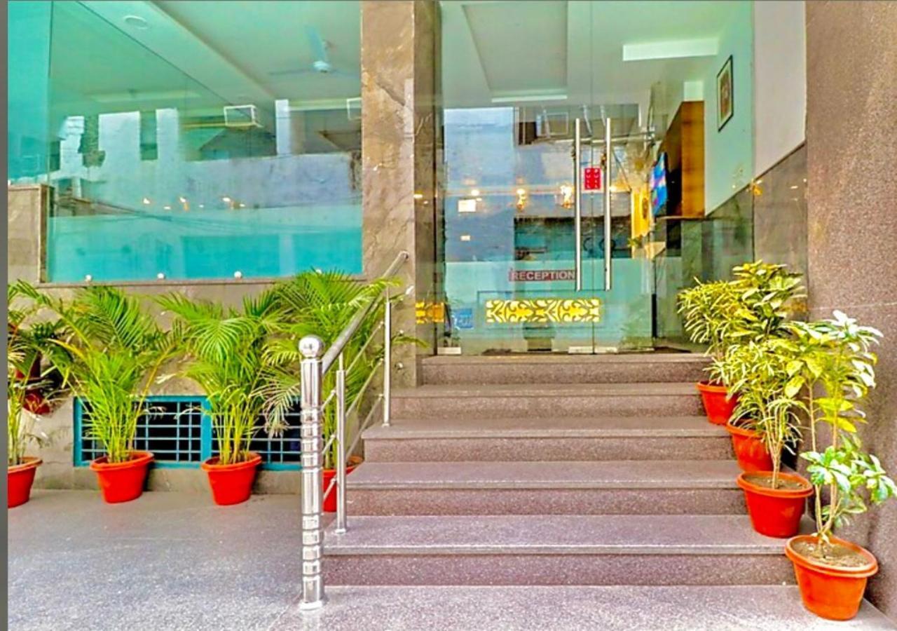 Hotel The Glory Near Delhi International Airport New Delhi Exterior photo